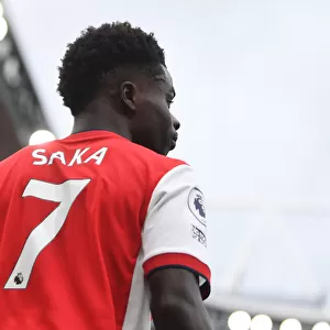 Arsenal's Bukayo Saka in Action: Arsenal vs. Brentford, Premier League 2021-22