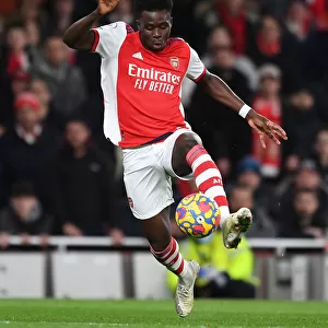 Arsenal's Bukayo Saka in Action: Arsenal vs. Wolverhampton Wanderers, Premier League 2021-22