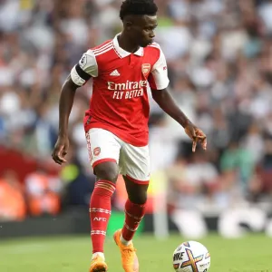Arsenal's Bukayo Saka in Action: Arsenal vs. Fulham, 2022-23 Premier League