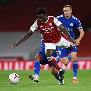 Arsenal's Bukayo Saka in Action against Leicester City during Emirates Stadium Showdown (2020-21)