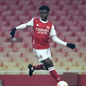 Arsenal's Bukayo Saka in Action against Molde FK in Europa League Group Stage