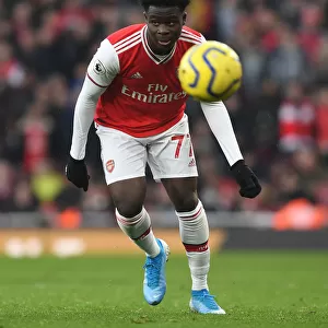 Arsenal's Bukayo Saka Faces Off Against Chelsea in Premier League Clash