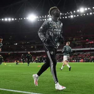 Arsenal's Bukayo Saka Gears Up: Arsenal FC vs West Ham United, Premier League 2023-24 Arsenal's Bukayo Saka Gears Up: Arsenal FC vs West Ham United, Premier League 2023-24