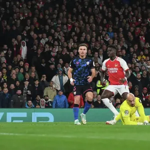 Arsenal's Bukayo Saka Scores Second Goal Against Sevilla in 2023-24 UEFA Champions League