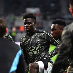 Arsenal's Bukayo Saka Warming Up Ahead of Newcastle United Clash (2023-24)