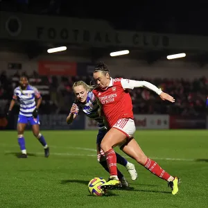 Arsenal's Caitlin Foord in Action: Arsenal Women vs. Reading in FA Women's Super League Arsenal's Caitlin Foord in Action: Arsenal Women vs. Reading in FA Women's Super League