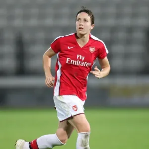 Arsenal's Corrine Yorston Scores in Historic 9-0 Victory over POAK Thessaloniki in UEFA Champions League Arsenal's Corrine Yorston Scores in Historic 9-0 Victory over POAK Thessaloniki in UEFA Champions League