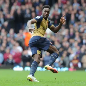 Arsenal's Danny Welbeck in Action Against West Ham United - Premier League 2015-16