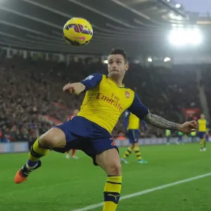 Arsenal's Debuchy in Action: Southampton vs Arsenal (Premier League 2014-15)