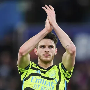 Arsenal's Defeat at Aston Villa: Declan Rice Bids Farewell to Fans Arsenal's Defeat at Aston Villa: Declan Rice Bids Farewell to Fans