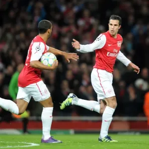 Arsenal's Dominant Performance: RvP and Walcott Lead 3-0 Comeback Against AC Milan in UEFA Champions League Arsenal's Dominant Performance: RvP and Walcott Lead 3-0 Comeback Against AC Milan in UEFA Champions League