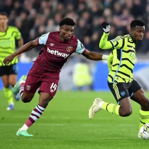 Arsenal's Eddie Nketiah Faces Off Against West Ham in Carabao Cup Print Arsenal's Eddie Nketiah Faces Off Against West Ham in Carabao Cup Print
