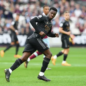 Arsenal's Eddie Nketiah Focuses Ahead Amidst West Ham Battle (Premier League 2022-23)