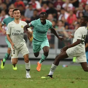 Arsenal's Eddie Nketiah Goes Head-to-Head with Moussa Sissako and Alec Georgen of Paris Saint-Germain in Intense 2018 Pre-Season Clash Arsenal's Eddie Nketiah Goes Head-to-Head with Moussa Sissako and Alec Georgen of Paris Saint-Germain in Intense 2018 Pre-Season Clash