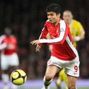 Arsenal's Eduardo Scores Brace in 4-0 FA Cup Victory over Cardiff City Arsenal's Eduardo Scores Brace in 4-0 FA Cup Victory over Cardiff City