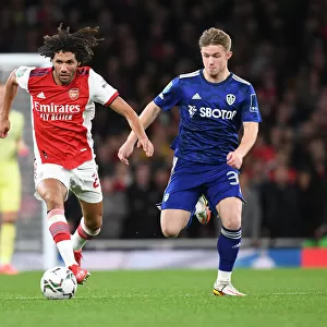 Arsenal's Elneny Outmaneuvers Leeds Gelhardt in Carabao Cup Clash