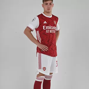 Arsenal's Emile Smith Rowe Gears Up for 2020-21 Season in Training