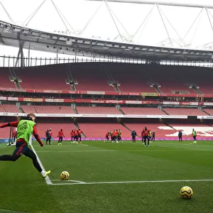 Arsenal's Emile Smith Rowe Gears Up for Arsenal vs Manchester United (2019-20)