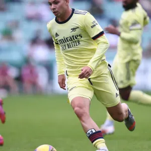 Arsenal's Emile Smith Rowe Shines in Hibernian Pre-Season Friendly
