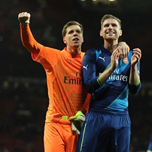 Arsenal's FA Cup Triumph: Mertesacker and Szczesny's Jubilant Moment at Old Trafford