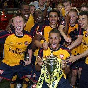 Arsenal's FA Youth Cup Triumph: 2-1 Over Liverpool (6-2 Agg.)