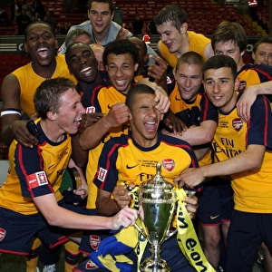 Arsenal's FA Youth Cup Victory: 2-1 Over Liverpool (6-2 aggregate)