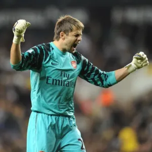 Arsenal's Fabianski Stars in 4-1 Carling Cup Triumph Over Tottenham Arsenal's Fabianski Stars in 4-1 Carling Cup Triumph Over Tottenham