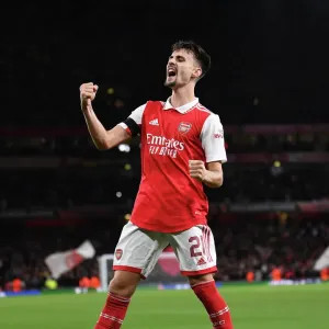 Arsenal's Fabio Vieira Scores Hat-trick: Arsenal Dominates FK Bodo/Glimt in Europa League