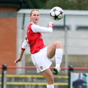 Arsenal's Faye White Leads the Way in UEFA Women's Champions League: Arsenal Ladies 9-0 ZFK Masinac Arsenal's Faye White Leads the Way in UEFA Women's Champions League: Arsenal Ladies 9-0 ZFK Masinac
