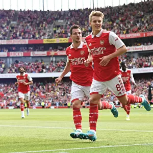 Arsenal's Five-Star Victory: Martin Odegaard Scores in Arsenal v Everton (2021-22)