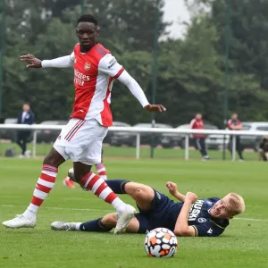 Arsenal's Flo Balogun Shines in Pre-Season Friendly Against Millwall Arsenal's Flo Balogun Shines in Pre-Season Friendly Against Millwall