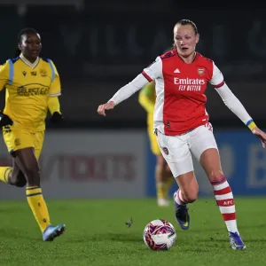 Arsenal's Frida Maanum in Action: Arsenal Women vs. Reading Women, FA WSL Match, 2021-22