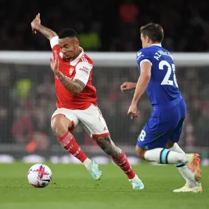 Arsenal's Gabriel Jesus Outmaneuvers Chelsea's Azpillicueta in Thrilling Premier League Clash Arsenal's Gabriel Jesus Outmaneuvers Chelsea's Azpillicueta in Thrilling Premier League Clash