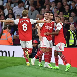Arsenal's Gabriel Jesus Scores First Goal vs. Aston Villa in 2022-23 Premier League