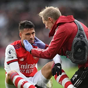 Arsenal's Gabriel Martinelli Receives Medical Attention During Arsenal vs Newcastle United (Premier League 2021-22)