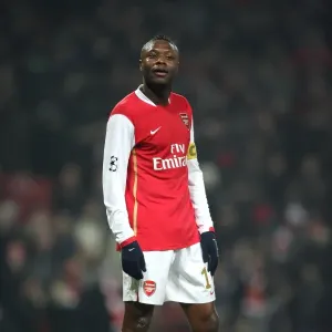 Arsenal's Gallas Stands Firm: 0-0 Stalemate Against AC Milan, UEFA Champions League, Emirates Stadium, 2008 Arsenal's Gallas Stands Firm: 0-0 Stalemate Against AC Milan, UEFA Champions League, Emirates Stadium, 2008