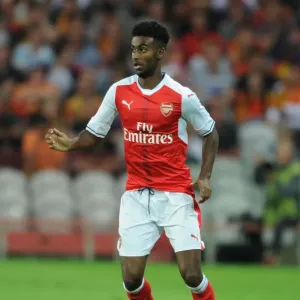 Arsenal's Gedion Zelalem in Action at Lens Pre-Season Friendly (2016) Arsenal's Gedion Zelalem in Action at Lens Pre-Season Friendly (2016)