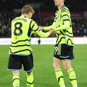 Arsenal's Havertz and Odegaard Celebrate First Goal in Brentford Victory (2023-24)