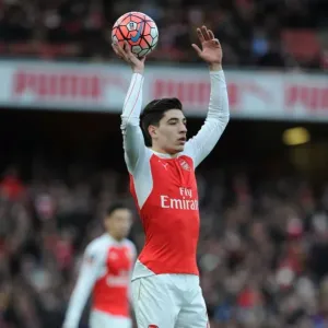 Arsenal's Hector Bellerin in Action during FA Cup Clash against Sunderland at Emirates Stadium Arsenal's Hector Bellerin in Action during FA Cup Clash against Sunderland at Emirates Stadium