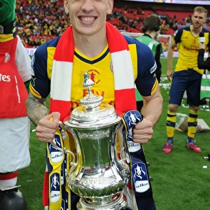 Arsenal's Hector Bellerin Celebrates FA Cup Victory at Wembley Stadium