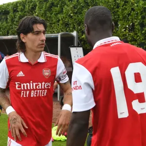 Arsenal's Hector Bellerin Stands Out in Arsenal's Pre-Season Victory over Ipswich Town (July 2022) Arsenal's Hector Bellerin Stands Out in Arsenal's Pre-Season Victory over Ipswich Town (July 2022)