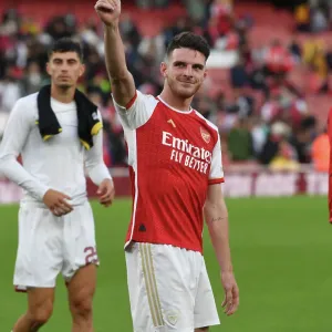Arsenal's Homecoming: Rice Celebrates with Ecstatic Fans Arsenal's Homecoming: Rice Celebrates with Ecstatic Fans