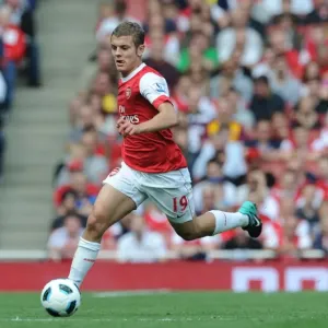 Arsenal's Jack Wilshere Stars: Arsenal Crushes Blackburn Rovers 4-1