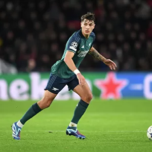 Arsenal's Jakub Kiwior Goes Head-to-Head with PSV Eindhoven in 2023-24 Champions League Clash