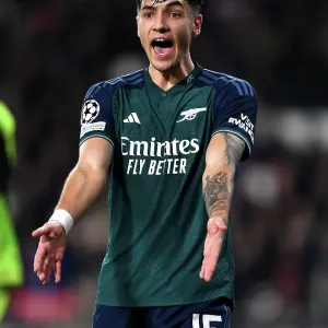 Arsenal's Jakub Kiwior Reacts During PSV Eindhoven Clash in 2023-24 UEFA Champions League Arsenal's Jakub Kiwior Reacts During PSV Eindhoven Clash in 2023-24 UEFA Champions League