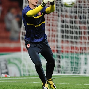 Arsenal's James Shea in Action: 3-1 Victory over Olympiacos in UEFA Champions League Group B