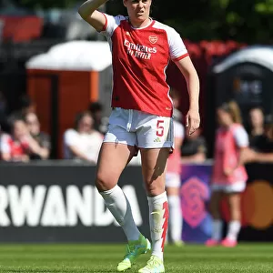 Arsenal's Jennifer Beattie in Action: FA Women's Super League 2022-23 - Arsenal vs Aston Villa