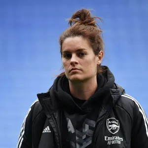 Arsenal's Jennifer Beattie Gears Up for Reading vs Arsenal in FA WSL Arsenal's Jennifer Beattie Gears Up for Reading vs Arsenal in FA WSL