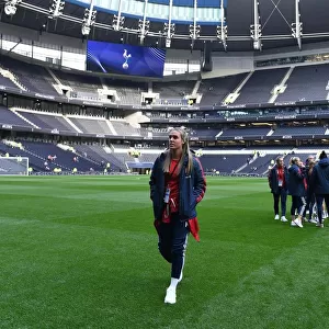 Arsenal's Jill Roord Gears Up for Tottenham Hotspur Clash in FA WSL