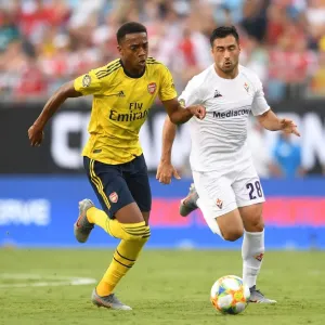 Arsenal FC Print - Joe Willock vs Jaime Baez Arsenal FC Print - Joe Willock vs Jaime Baez